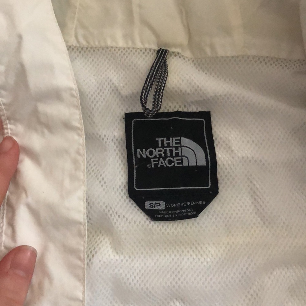 North Face Hyvent Jacket - Picture 2 of 3